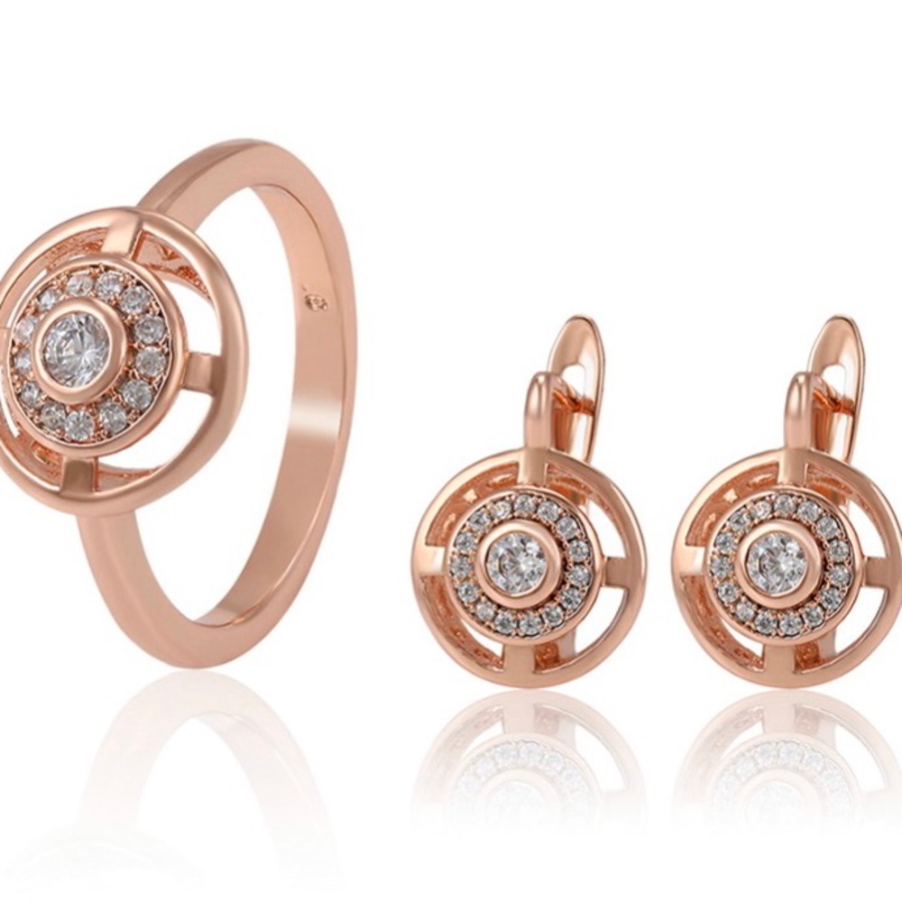Gorgeous rose gold jewelry set 💍